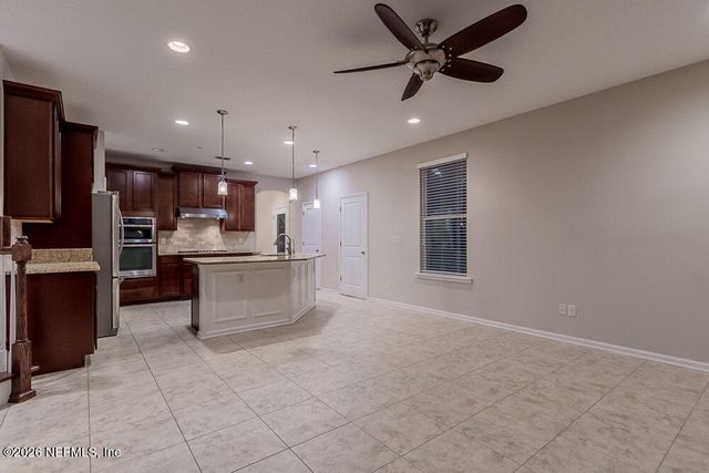 102 MAGNOLIA CREEK Walk, Ponte Vedra, FL 32081