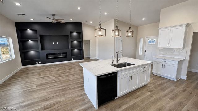 1700 Escuela Avenue, Pahrump, NV 89048