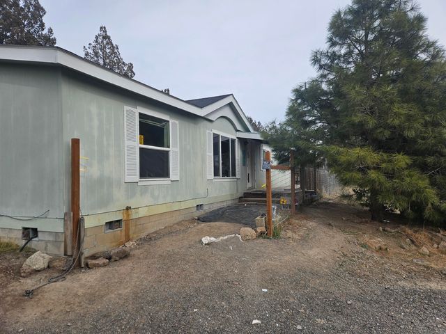 27022 Walla Walla Street, Sprague River, OR 97639