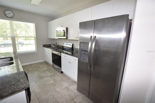16097 PEBBLE BLUFF LOOP, Winter Garden, FL 34787