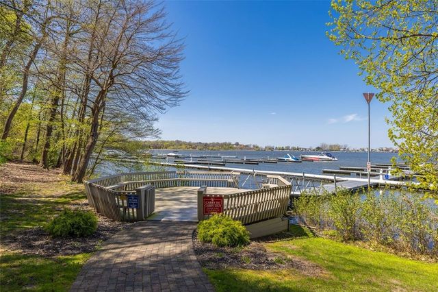 716 Admiralty Way, Webster, NY 14580