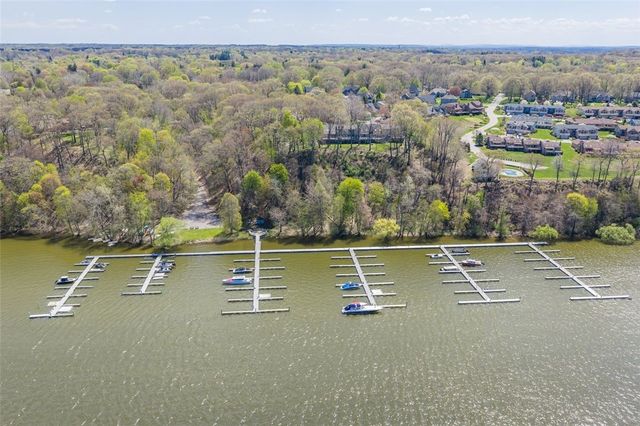 716 Admiralty Way, Webster, NY 14580