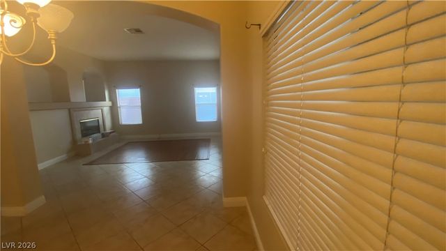 9222 West Viking Road, Las Vegas, NV 89147