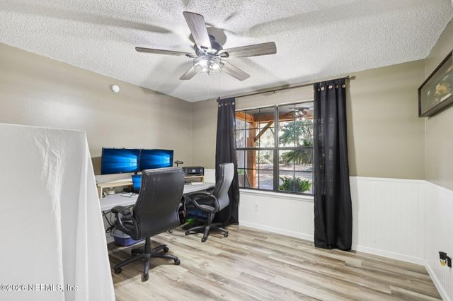 2924 SQUIRREL Court, Middleburg, FL 32068