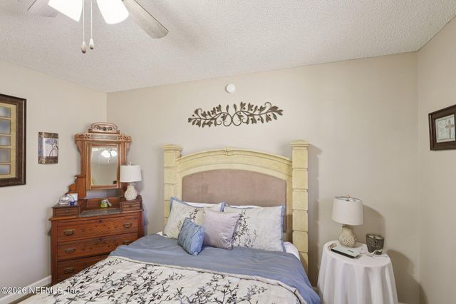 2924 SQUIRREL Court, Middleburg, FL 32068