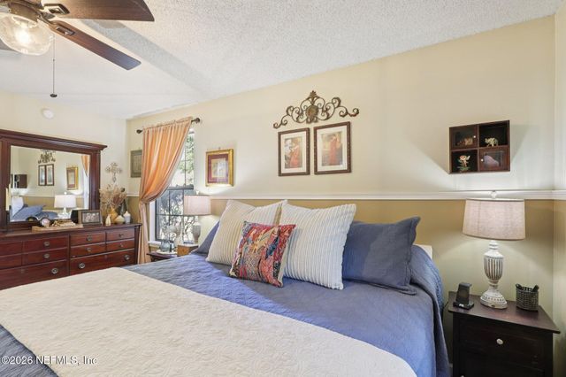 2924 SQUIRREL Court, Middleburg, FL 32068