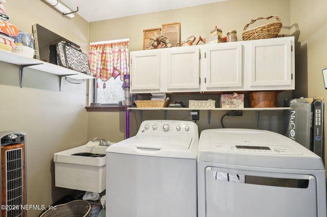 2924 SQUIRREL Court, Middleburg, FL 32068