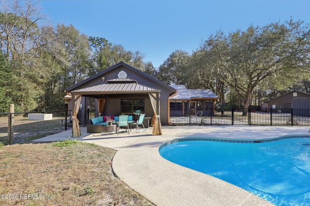 2924 SQUIRREL Court, Middleburg, FL 32068