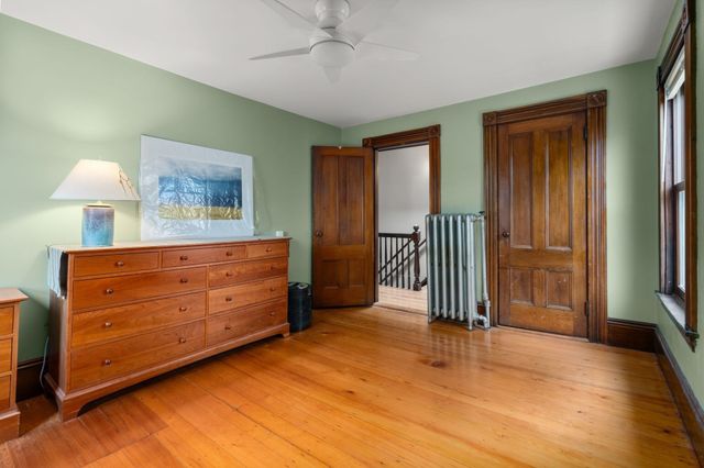 89 Dover St, Somerville, MA 02144