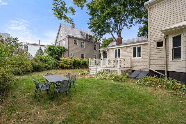89 Dover St, Somerville, MA 02144