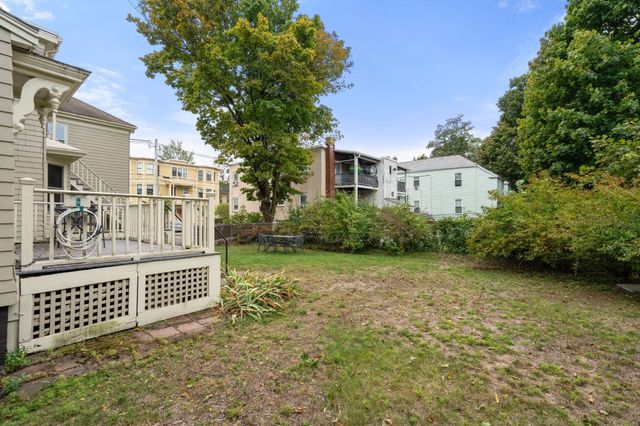 89 Dover St, Somerville, MA 02144