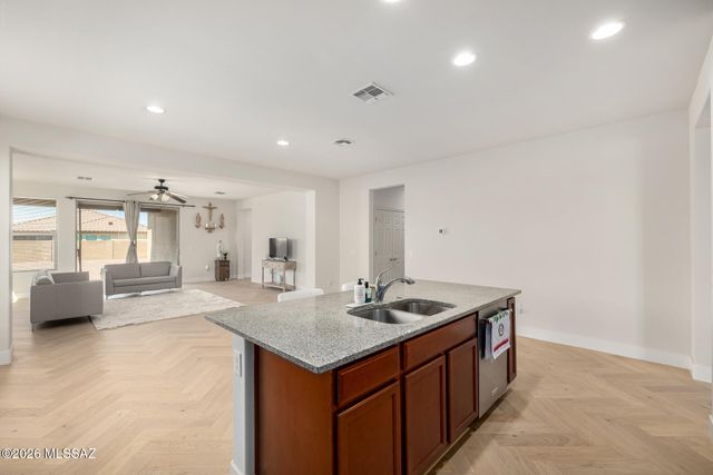 8689 N Archer Avenue, Tucson, AZ 85742