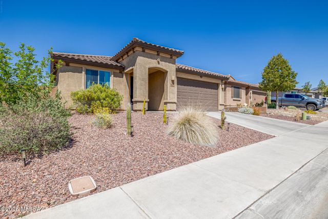 8689 N Archer Avenue, Tucson, AZ 85742