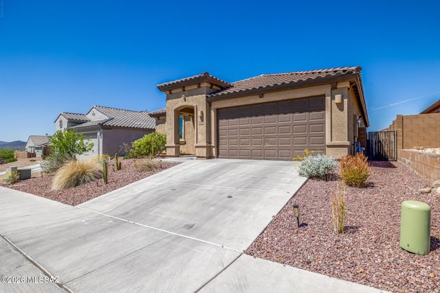 8689 N Archer Avenue, Tucson, AZ 85742