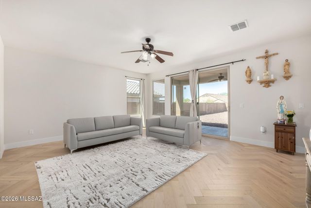 8689 N Archer Avenue, Tucson, AZ 85742