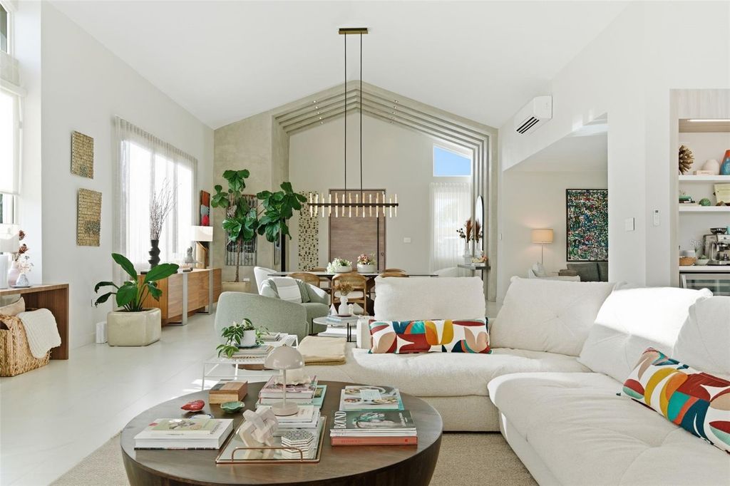 Image 18 of property listing at 934 ISLA NORTE, Dorado, PR 00646