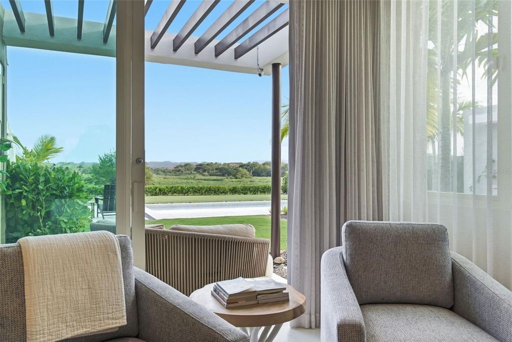 Image 30 of property listing at 934 ISLA NORTE, Dorado, PR 00646