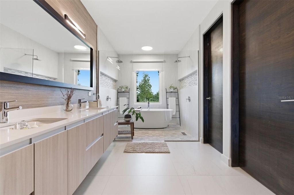 Image 31 of property listing at 934 ISLA NORTE, Dorado, PR 00646