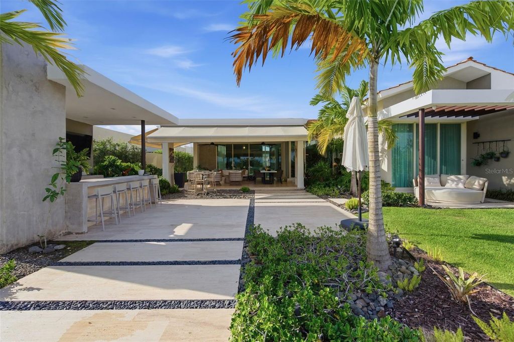 Image 52 of property listing at 934 ISLA NORTE, Dorado, PR 00646