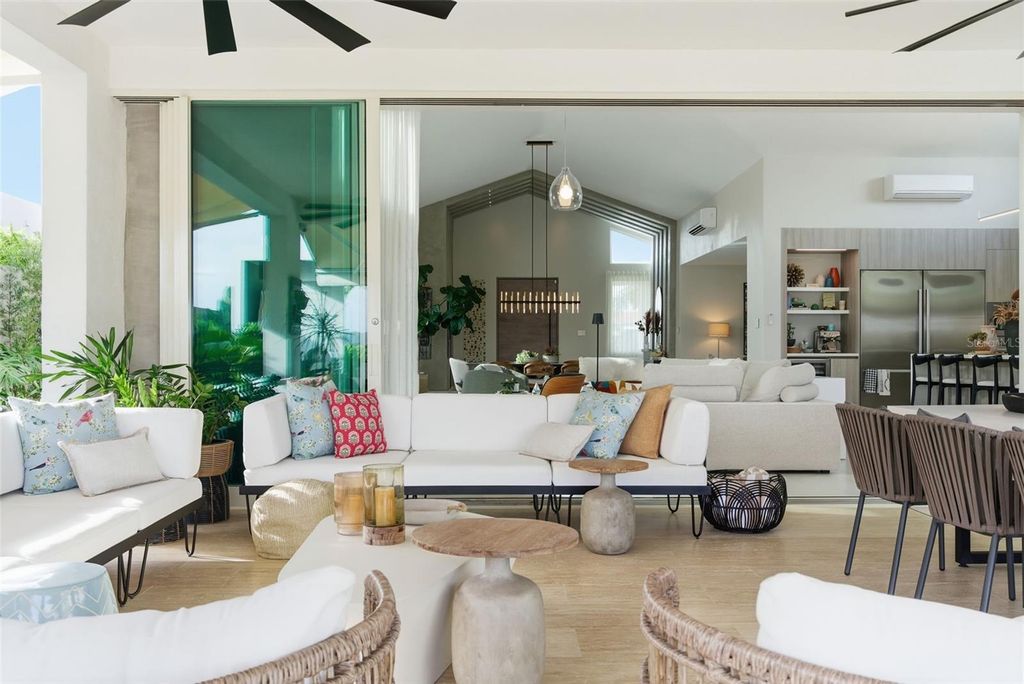 Image 7 of property listing at 934 ISLA NORTE, Dorado, PR 00646