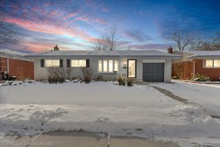 35429 Elmira Street, Livonia, MI 48150