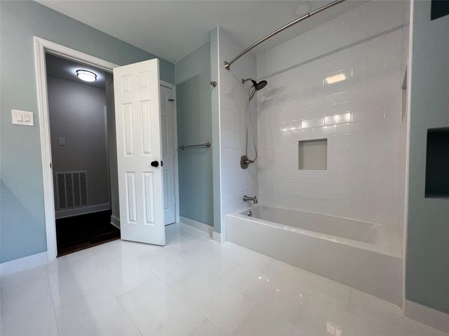 10903 Albury Drive, Houston, TX 77096