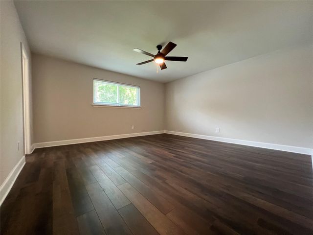 10903 Albury Drive, Houston, TX 77096