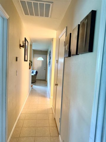 1030 N Stover, Visalia, CA 93292