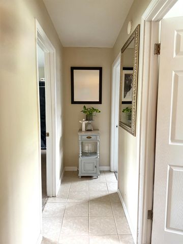 1030 N Stover, Visalia, CA 93292