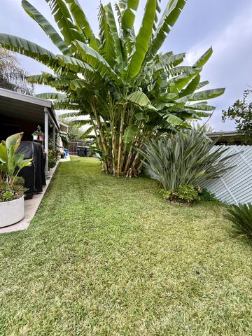 1030 N Stover, Visalia, CA 93292