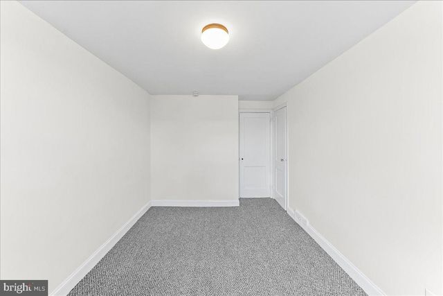 5205 WESTBROOK DR, Clifton Heights, PA 19018