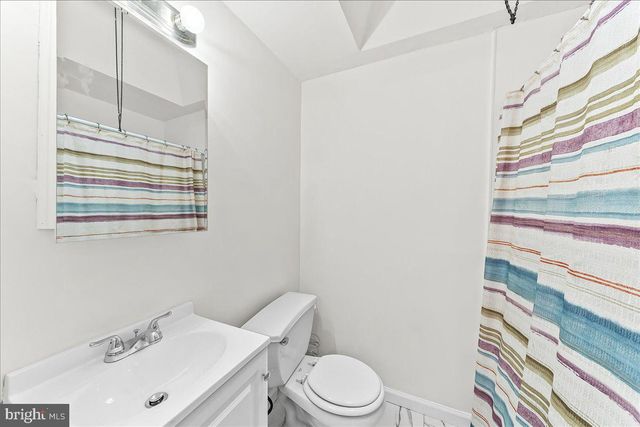 5205 WESTBROOK DR, Clifton Heights, PA 19018