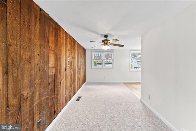 5205 WESTBROOK DR, Clifton Heights, PA 19018