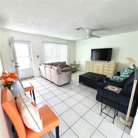6204 CORALBERRY TERRACE, Port Charlotte, FL 33981