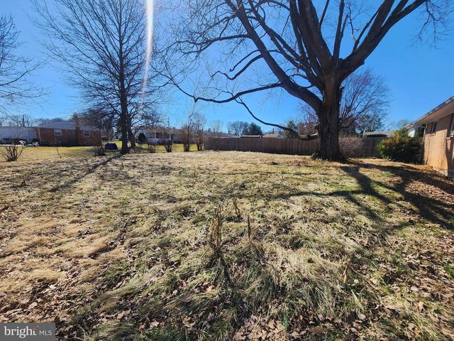 1010 E COOVER STREET, Mechanicsburg, PA 17055