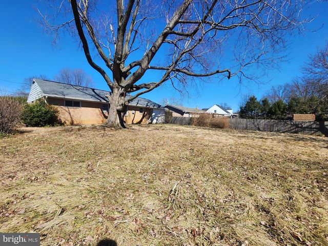 1010 E COOVER STREET, Mechanicsburg, PA 17055