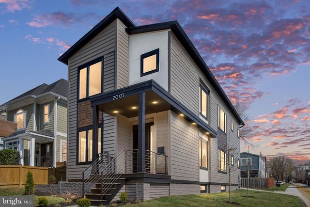 2001 N GEORGE MASON DR, Arlington, VA 22207