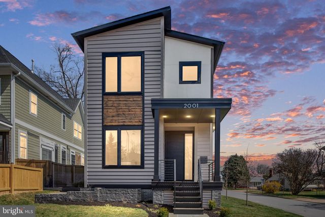 2001 N GEORGE MASON DR, Arlington, VA 22207