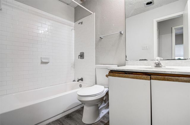 2804 Rio Grande ST 208, Austin, TX 78705