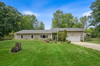 18145 148th Avenue, Spring Lake Twp, MI 49456