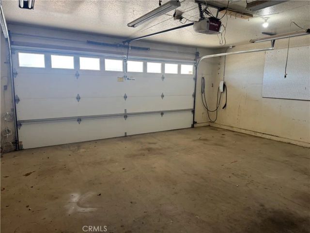 14705 Mandan Road, Apple Valley, CA 92307