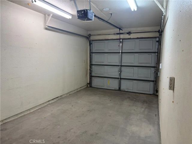 14705 Mandan Road, Apple Valley, CA 92307