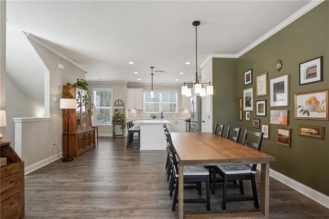 1614 Falcon Crest Way, Decatur, GA 30032