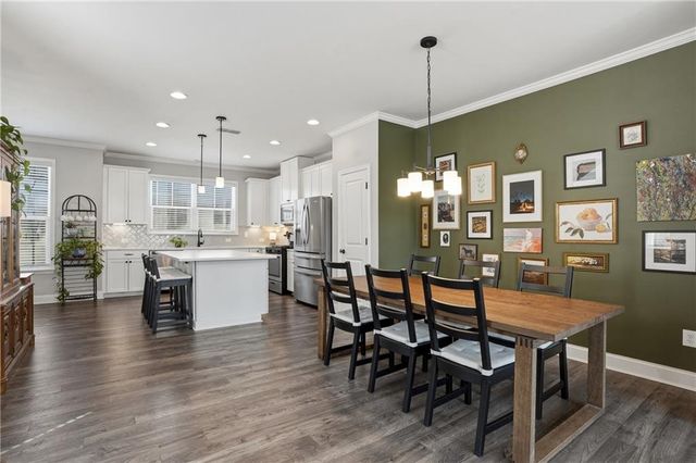 1614 Falcon Crest Way, Decatur, GA 30032