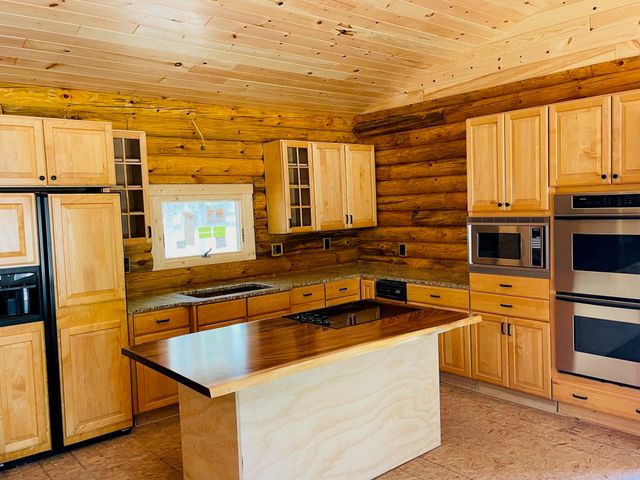 7723 Mile Point Drive, Central Lake, MI 49622