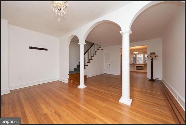 3410 W PENN ST, Philadelphia, PA 19129