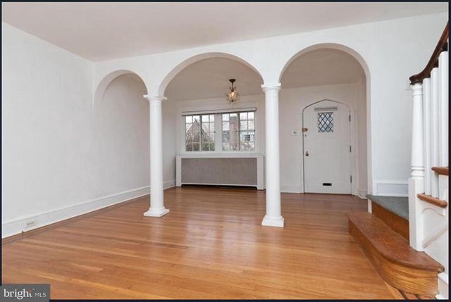 3410 W PENN ST, Philadelphia, PA 19129