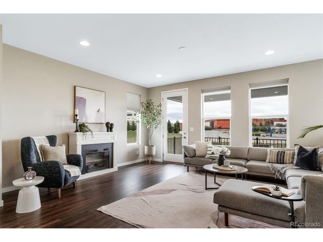 1000 Southurst Ln, Littleton, CO 80129