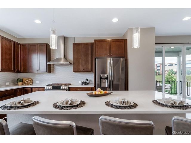 1000 Southurst Ln, Littleton, CO 80129
