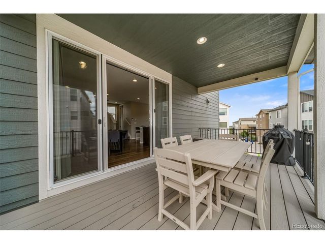 1000 Southurst Ln, Littleton, CO 80129